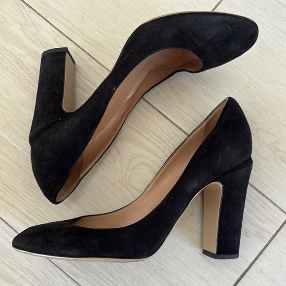 Valentino Black Suede Women's Pumps - Picture 2 of 6